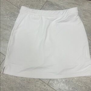 Peter Millar Element Wicking  50+ UPF Golf Tennis Skort size Medium